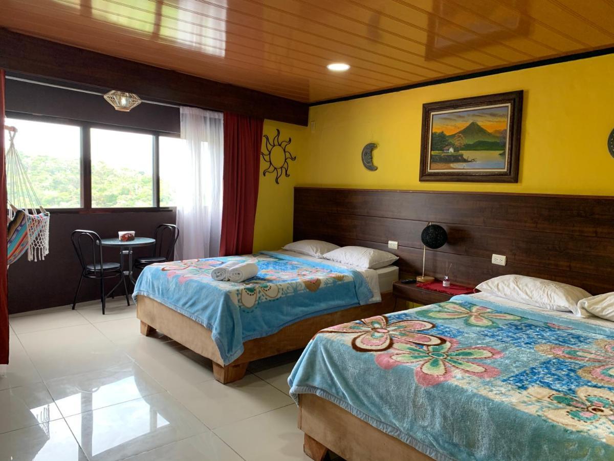 Cabinas Vista Al Golfo モンテベルデ エクステリア 写真