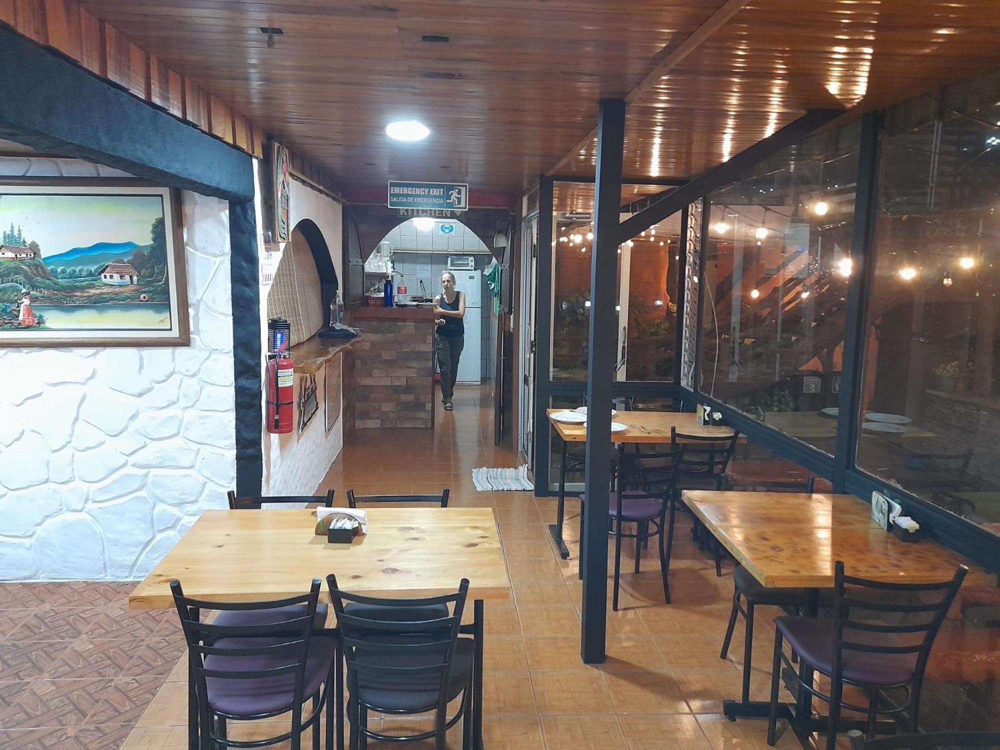 Cabinas Vista Al Golfo モンテベルデ エクステリア 写真