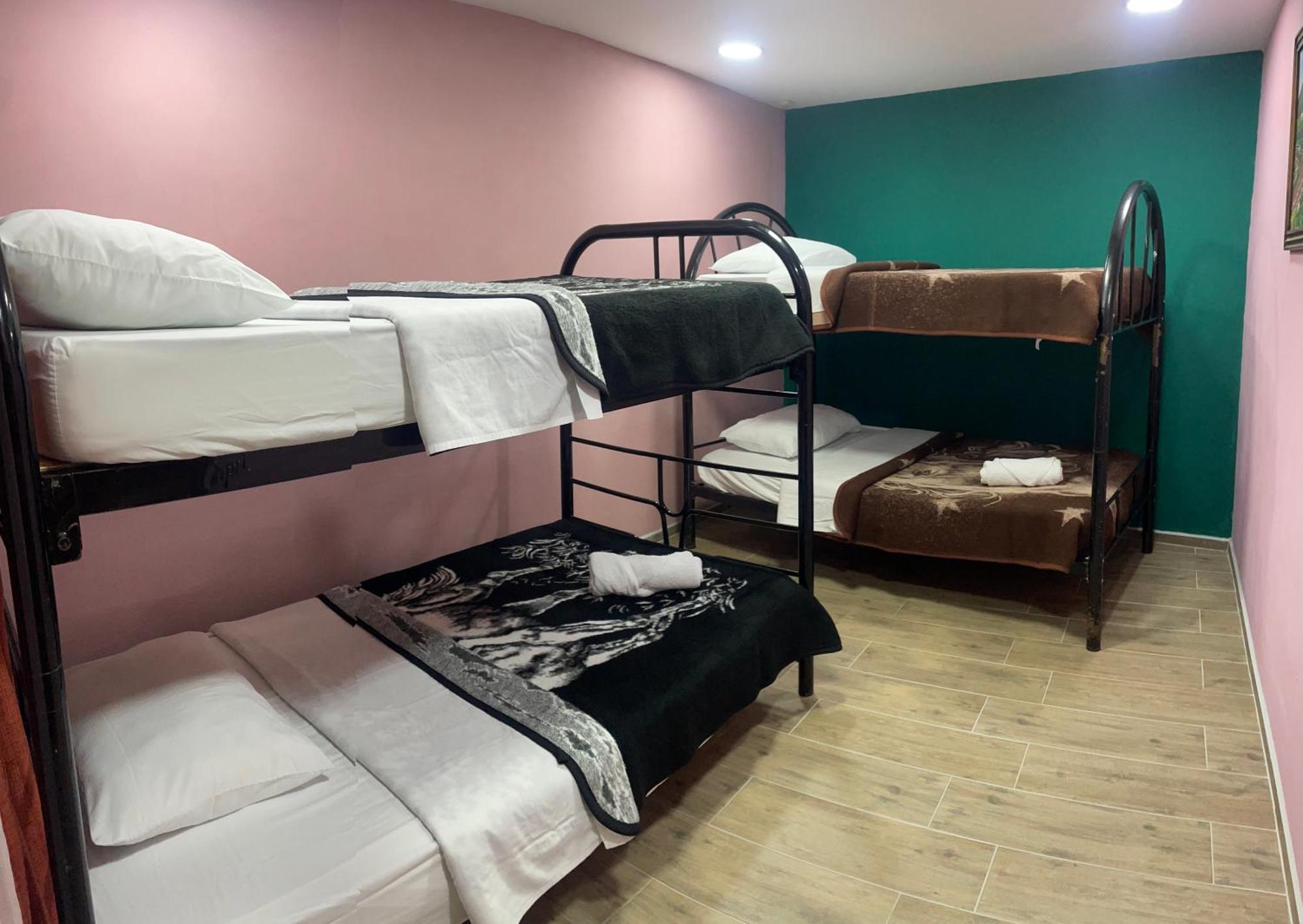 Cabinas Vista Al Golfo モンテベルデ エクステリア 写真